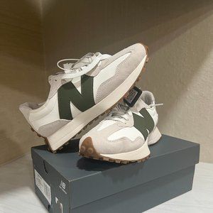 New Balance 327 'Oak Green'  Rubber Sole